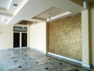 Kedar Dham Hotell Mathura Eksteriør bilde